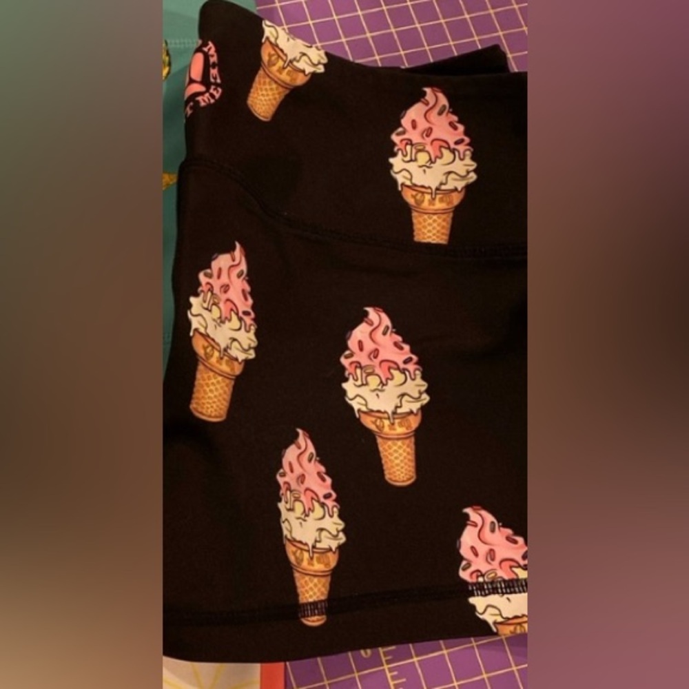 XS & Sm FMFM shorts